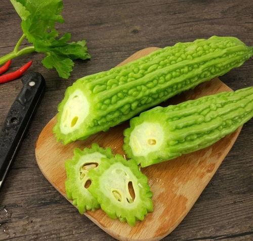 吃娱乐圈瓜应该去哪里,揭秘热门明星幕后故事，吃瓜指南大放送！